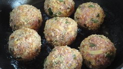 фрикадельки по-мароккански в томатном соусе