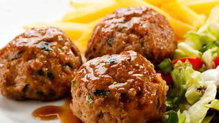 Фрикадельки с овощами