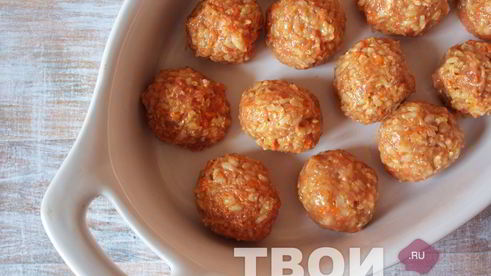 фрикадельки с рисом