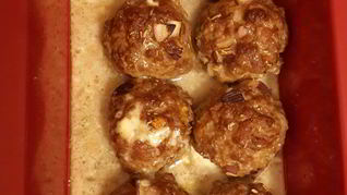 Фрикадельки с сыром дор-блю и фетой