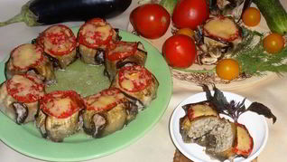 Фрикадельки в баклажанных конвертах