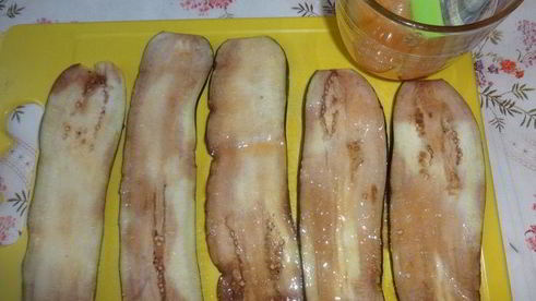 фрикадельки в баклажанных конвертах