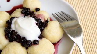 Манные фрикадельки для супа и десерта