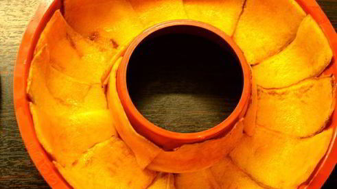 рисовая корона с тыквой и фрикадельками