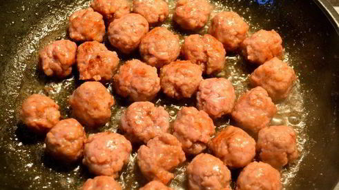 рисовая корона с тыквой и фрикадельками