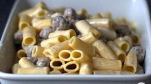 запеченные ригатони с фрикадельками