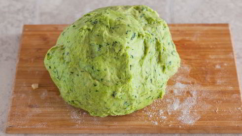 зеленые тальятелле с фрикадельками