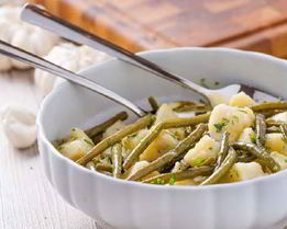 Ароматный картофель с фасолью и пряностями