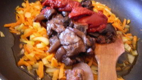 чечевица с лесными грибами