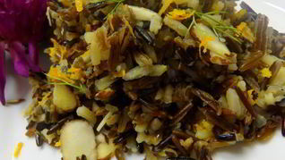 Дикий рис с миндалем