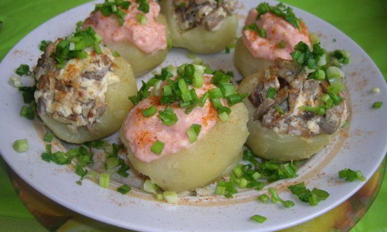 Рецепт картофеля с двумя начинками