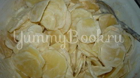 картофель с фаршем в сметане из мультиварки