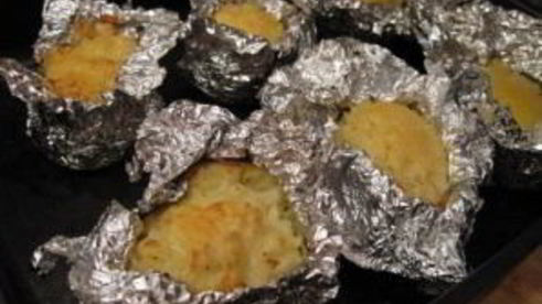 картофель в фольге с сыром