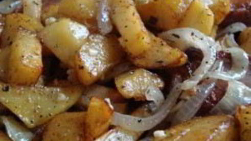 картошка по-деревенски в духовке с мясом