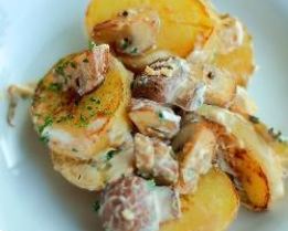 Картошка, жаренная с грибами в сметане