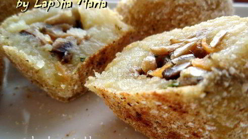 постные картофельные крокеты с грибной начинкой