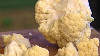 Пюре из цветной капусты и корня сельдерея