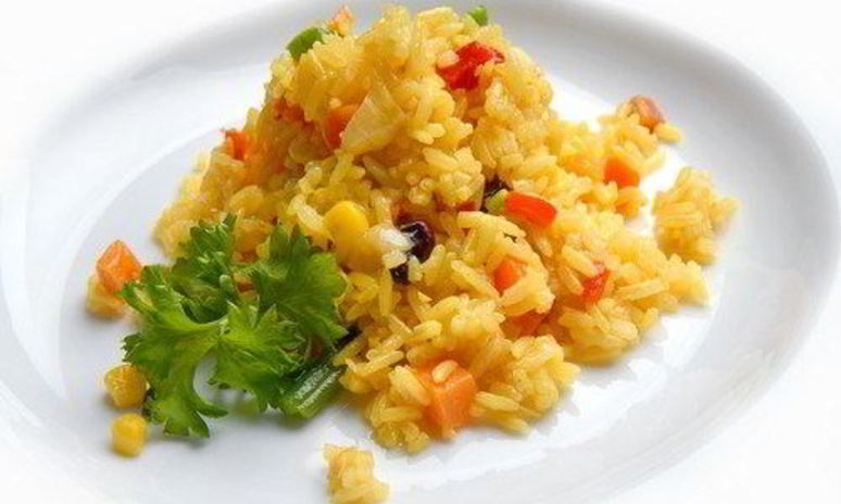 Рецепт риса с овощами, паприкой и тимьяном