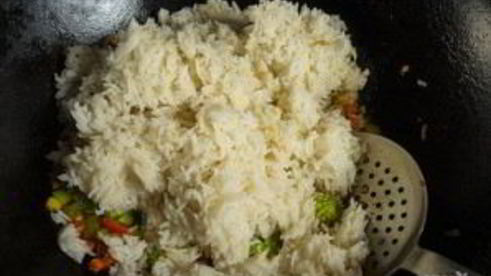 рис с овощами по-китайски