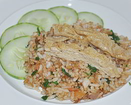 Рис с яйцом по-тайски