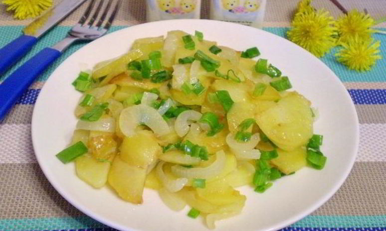 Рецепт жареной картошки с луком