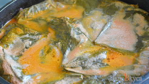 долма из виноградных листьев