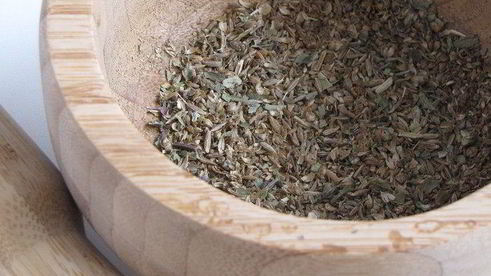 долма с рисом, изюмом и кедровыми орешками