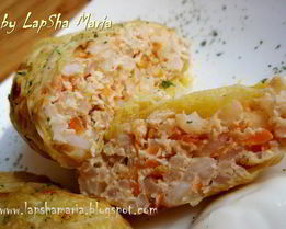 Куриные голубцы с овощами в листьях савойской капусты