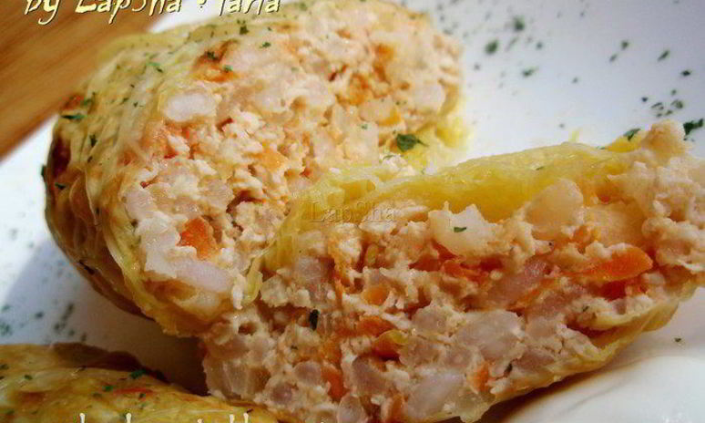 Рецепт куриных голубцов с овощами в листьях савойской капусты