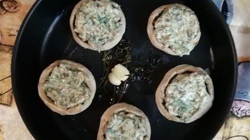 фаршированные шляпки шампиньонов