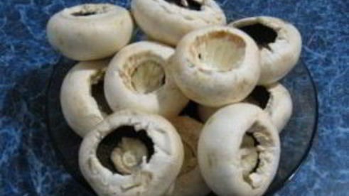 грибы, фаршированные фаршем