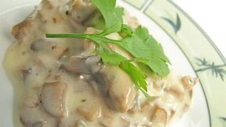 Тушеные шампиньоны