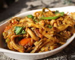 Жареные вешенки с луком