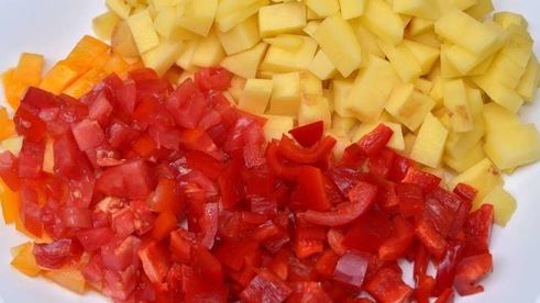 гуляш из говядины в мультиварке