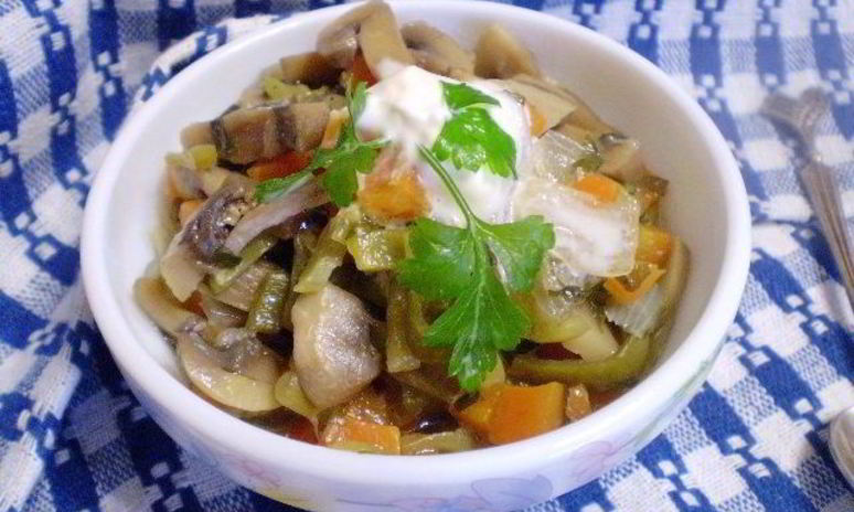 Рецепт гуляша из шампиньонов