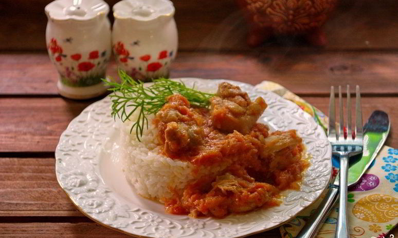 Рецепт гуляша куриного с подливкой