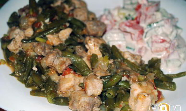 Рецепт гуляша со стручковой фасолью по-гречески