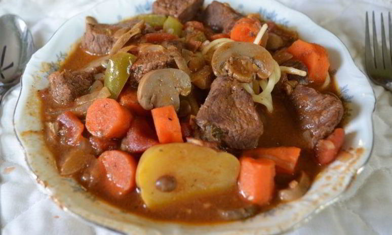 Рецепт праздничного гуляша