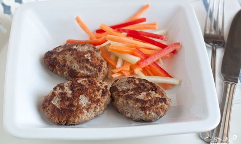 Рецепт диетических котлет из говядины
