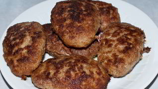 Домашние котлеты из говядины