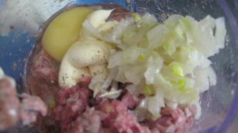 гречаники с овощным соусом