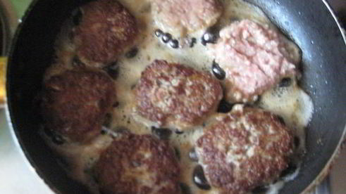 гречаники с овощным соусом