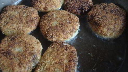 капустные котлеты с ароматным кус-кусом