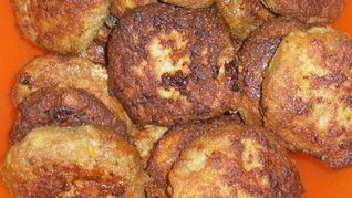 Котлеты из фарша с манкой