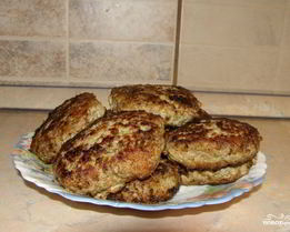 Котлеты из говядины с кабачками