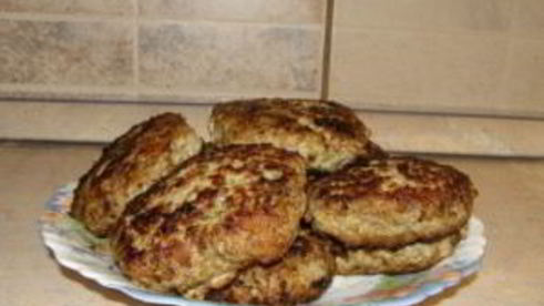 котлеты из говядины с кабачками