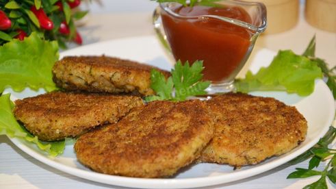 котлеты из консервы сардины с рисом