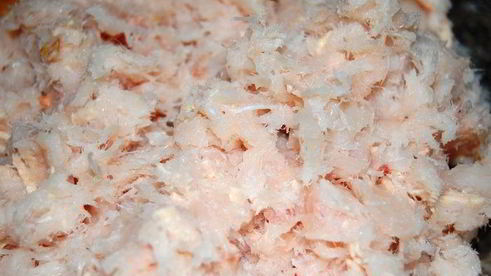 котлеты рыбные красное в белом