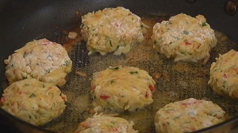 крабовые котлетки под домашним майонезом