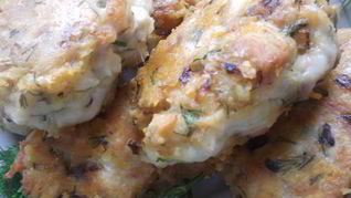 Рубленные куриные котлеты с сыром